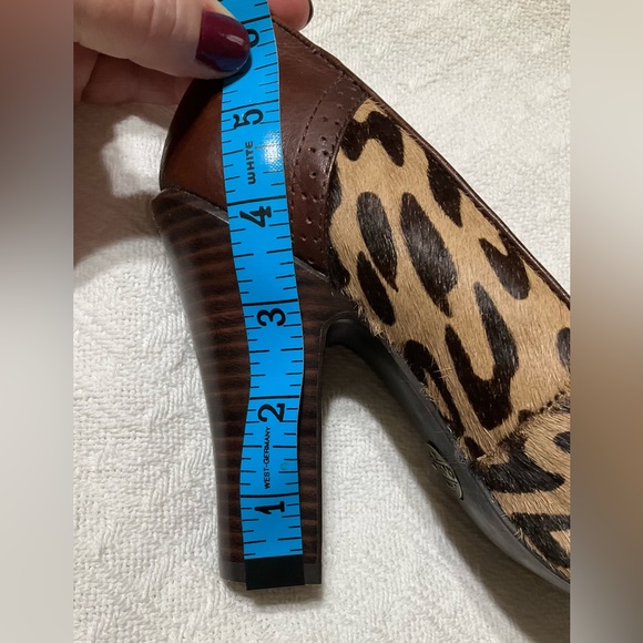 FOSSIL Heels - Picture 5 of 16